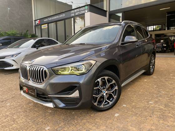 BMW X1 2.0 16V TURBO ACTIVEFLEX SDRIVE20I 4P AUTOMÁTICO BMW X1 2.0 16V TURBO ACTIVEFLEX SDRIVE20I 4P AUTOMÁTICO